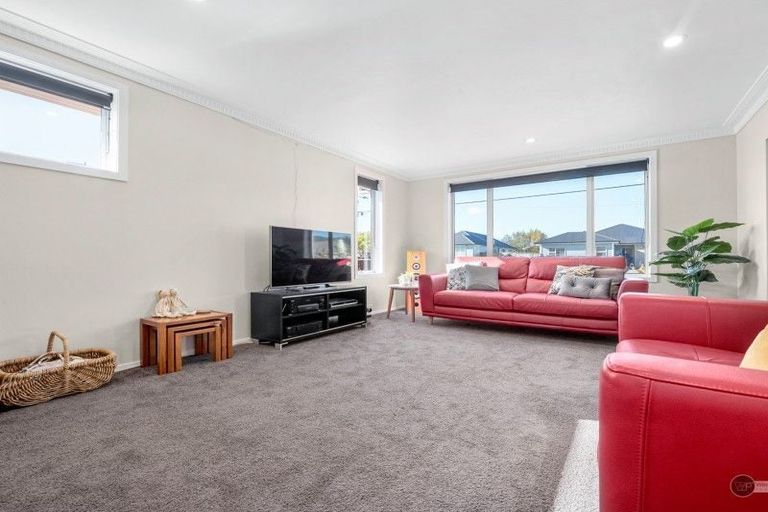 Photo of property in 51 Golders Road, Elderslea, Upper Hutt, 5018