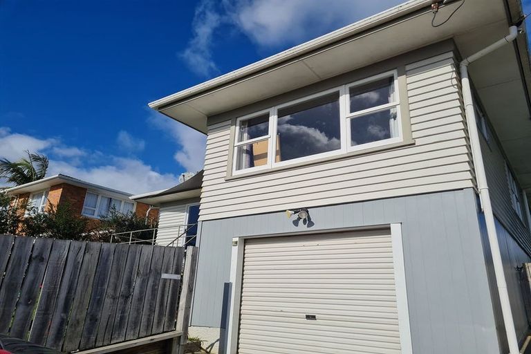 Photo of property in 69 Sherwood Road, Onerahi, Whangarei, 0110