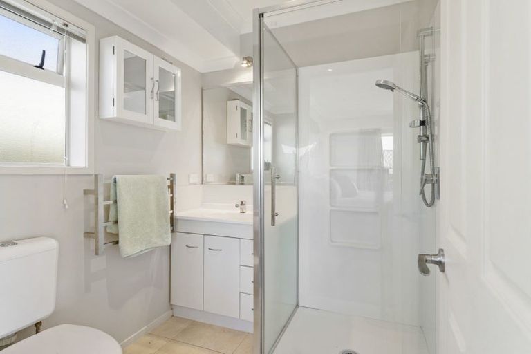 Photo of property in 36 Waterside Drive, Pyes Pa, Tauranga, 3112