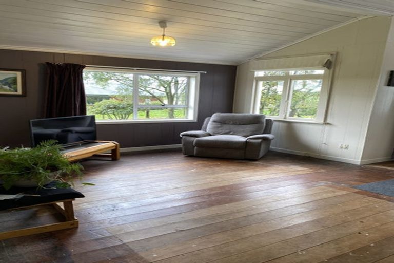 Photo of property in 847 East Road, Toko, Stratford, 4392