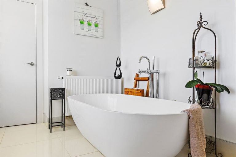 Photo of property in 72 Mount Thomas Road, Fernside, Rangiora, 7471