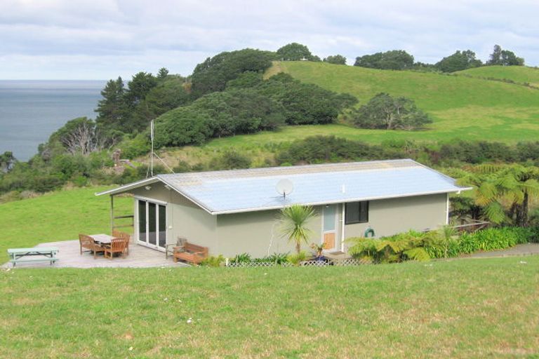 Photo of property in 403 Onemana Drive, Onemana, Whangamata, 3691