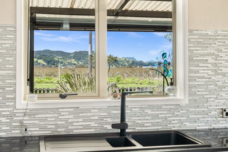 Photo of property in 2 Charlise Place, Onerahi, Whangarei, 0110