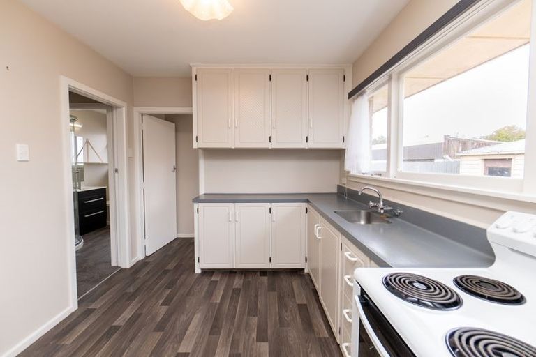 Photo of property in 1/53 Glenmore Avenue, Casebrook, Christchurch, 8051