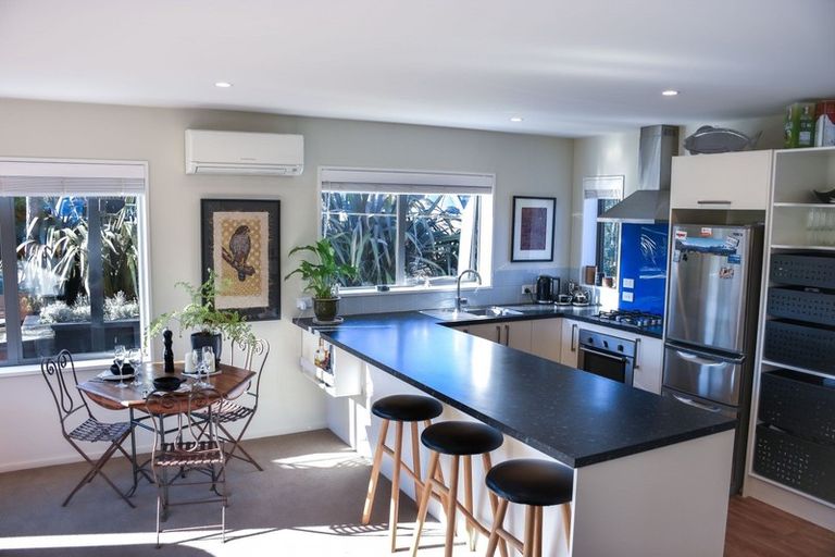 Photo of property in 7 Pukeko Place, Wanaka, 9305