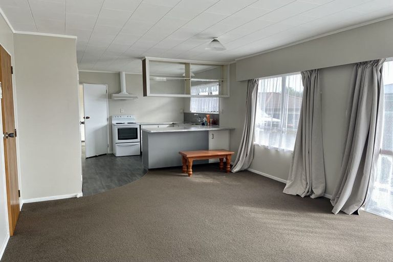 Photo of property in 27 Wingrove Road, Owhata, Rotorua, 3010