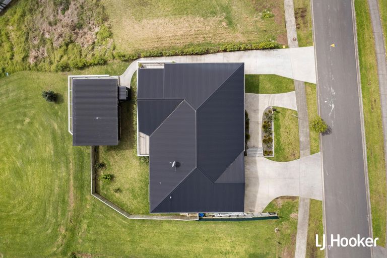 Photo of property in 26 Tohora View, Waihi Beach, 3611