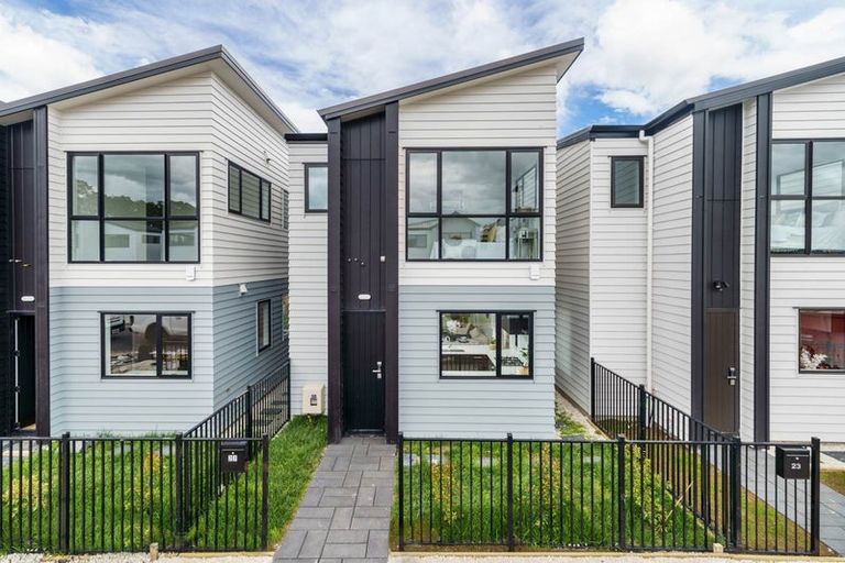 Photo of property in 21 Bei Road, Papakura, 2110