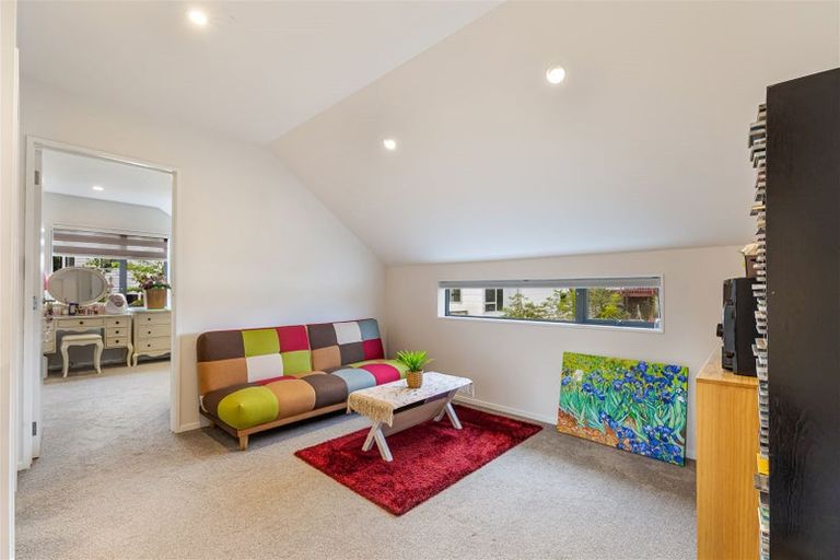 Photo of property in 7d Kerria Place, Sunnynook, Auckland, 0620