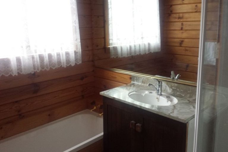 Photo of property in 86 Roydvale Avenue, Burnside, Christchurch, 8053