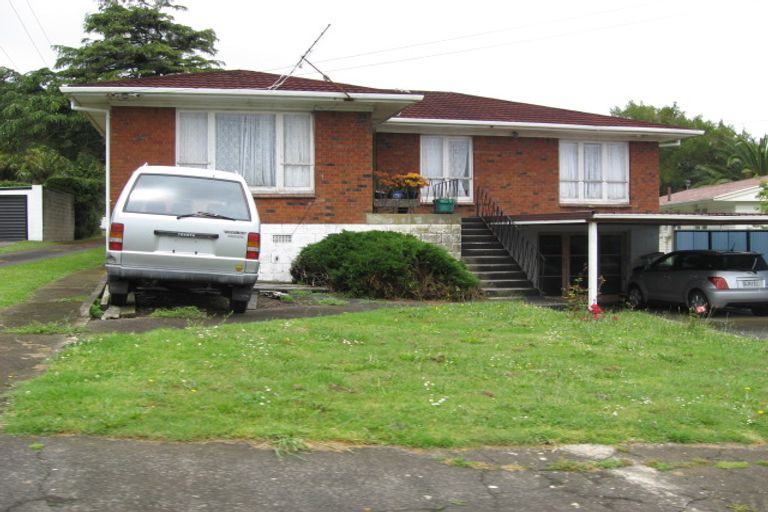 Photo of property in 11 Pikitea Road, Mangere Bridge, Auckland, 2022