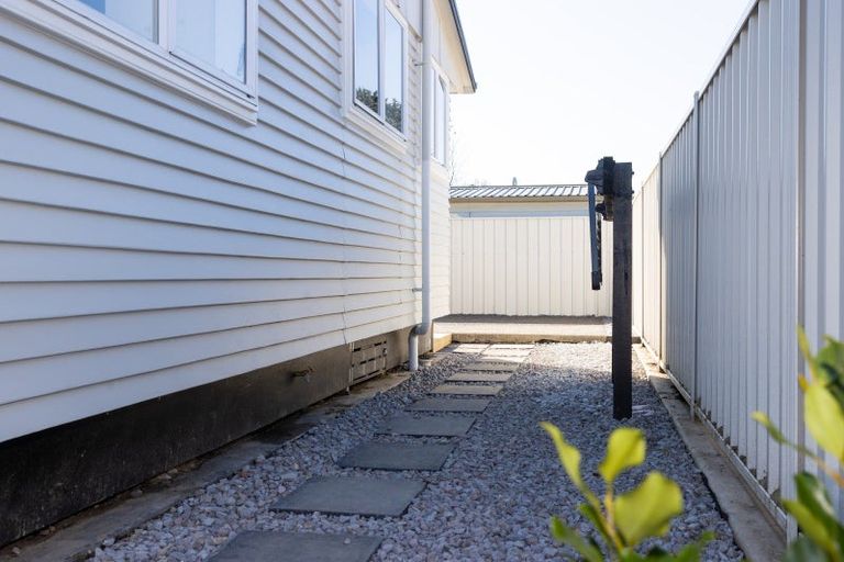 Photo of property in 32a Lipscombe Crescent, Havelock North, 4130