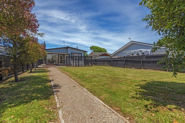 Photo of property in 26 Haydon Street, Roslyn, Palmerston North, 4414