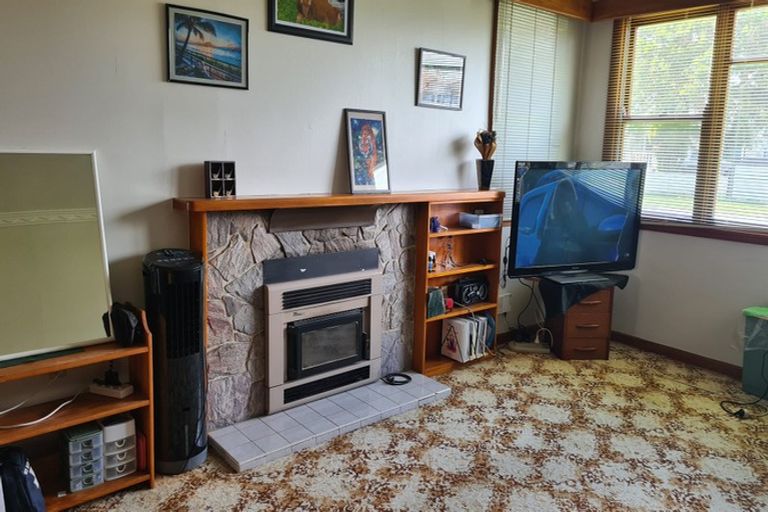 Photo of property in 21 Queens Road, Elgin, Gisborne, 4010