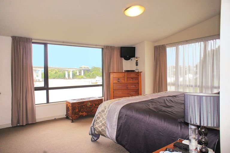 Photo of property in 17d Pakuranga Road, Pakuranga, Auckland, 2010