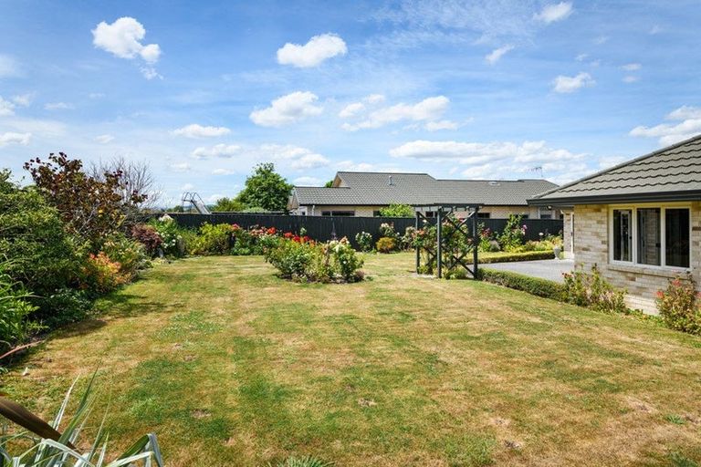 Photo of property in 17 Brookside Close, Highbury, Palmerston North, 4412