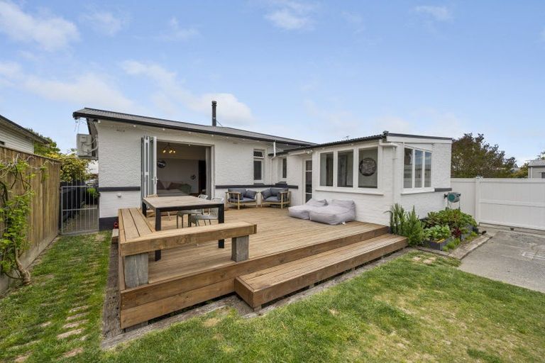 Photo of property in 239 Georges Drive, Napier South, Napier, 4110