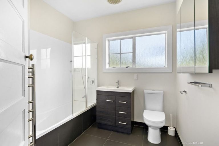 Photo of property in 38 Hornsey Road, Melrose, Wellington, 6023