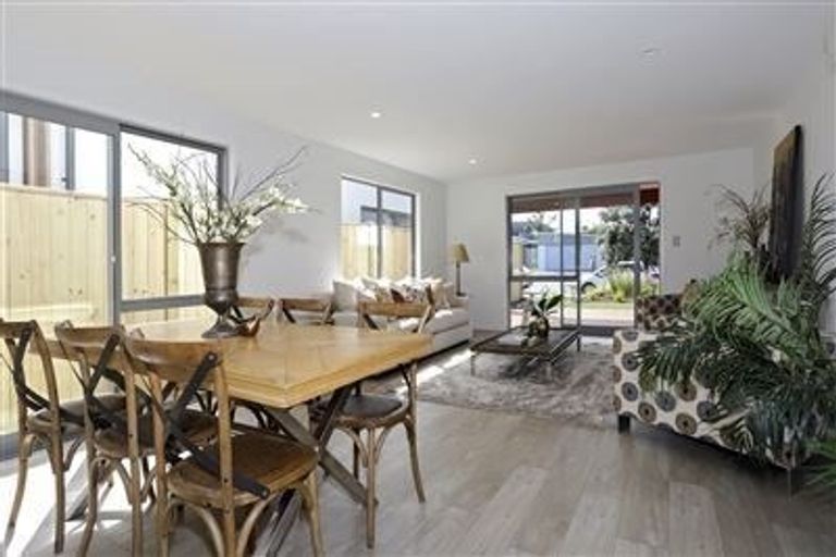 Photo of property in 10 Tuangi Way, Papamoa Beach, Papamoa, 3118