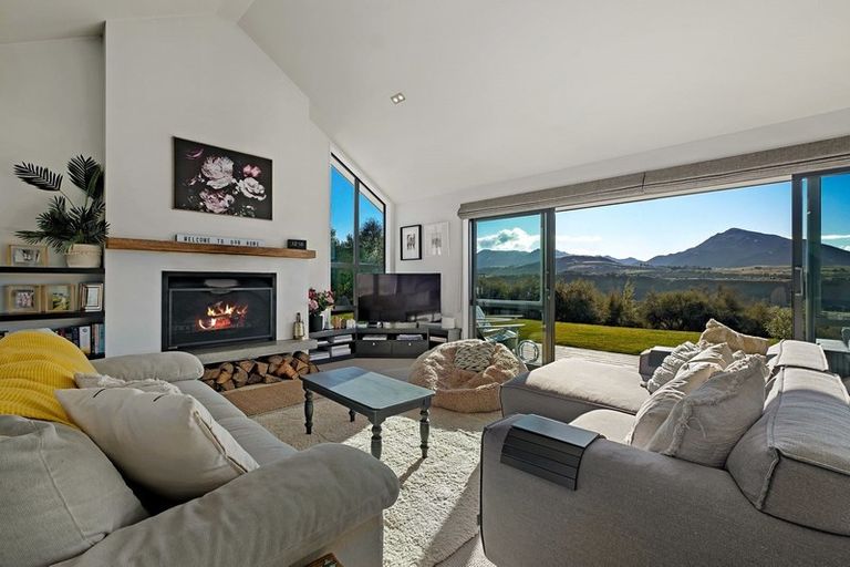 Photo of property in 13 Matheson Crescent, Albert Town, Wanaka, 9305