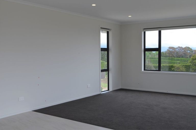 Photo of property in 8 Herring Place, Omokoroa, 3114