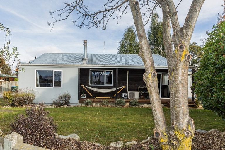 Photo of property in 29 Alison Avenue, Albert Town, Wanaka, 9305