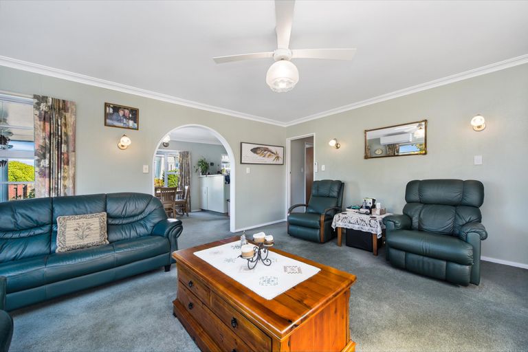 Photo of property in 71 Studholme Street, Morrinsville, 3300