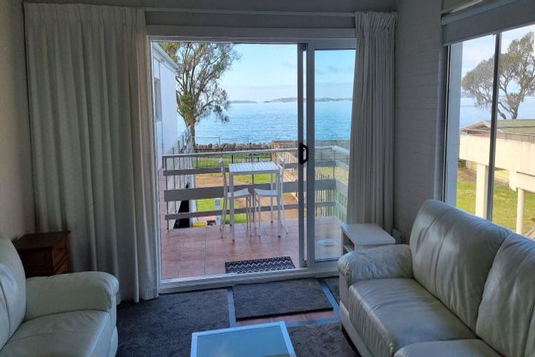 Photo of property in 6/55 Waiwera Road, Waiwera, Orewa, 0994