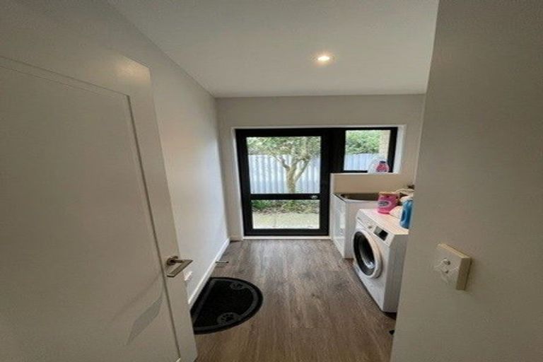 Photo of property in 18a Tyrone Street, Belfast, Christchurch, 8051