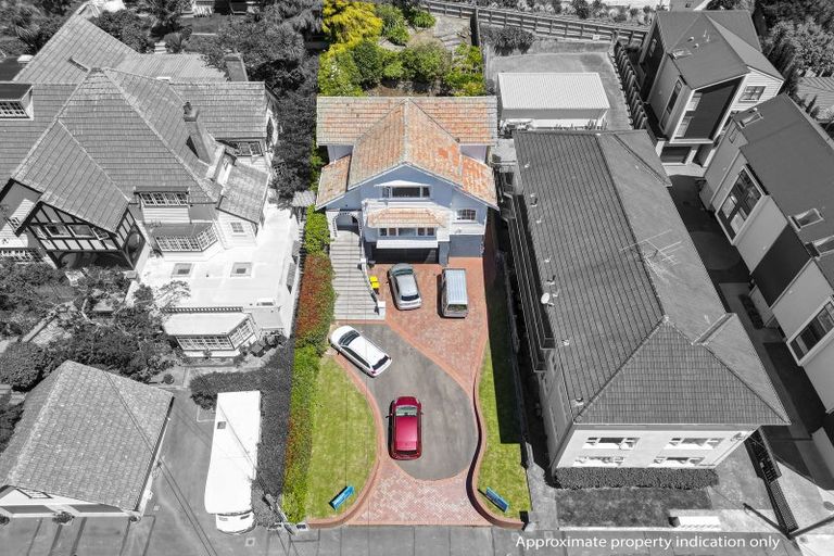 Photo of property in 8 Armour Avenue, Mount Victoria, Wellington, 6011