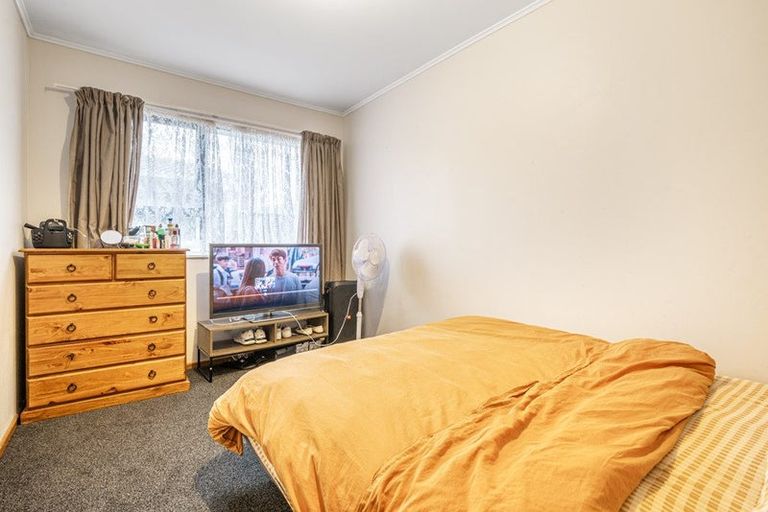 Photo of property in 20 Matapouri Road, Mangere Bridge, Auckland, 2022