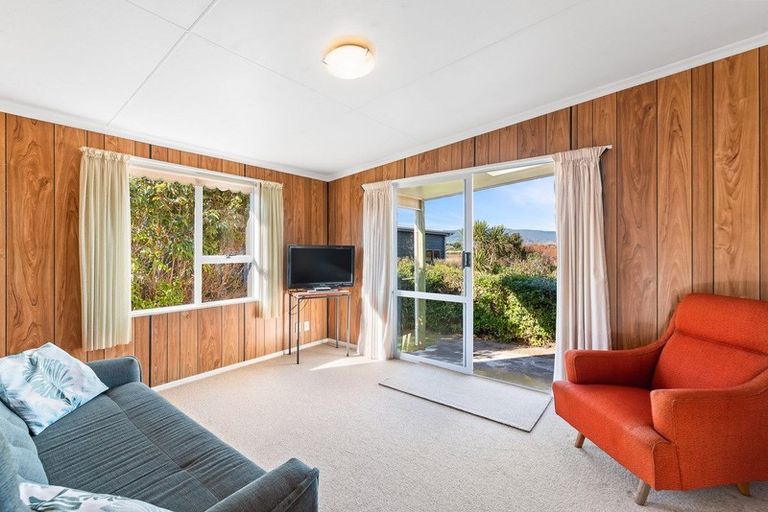 Photo of property in 36 Gawler Street, Te Horo Beach, Otaki, 5581