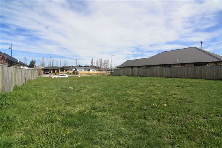 Photo of property in 40 Tutaipatu Avenue, Pegasus, 7612