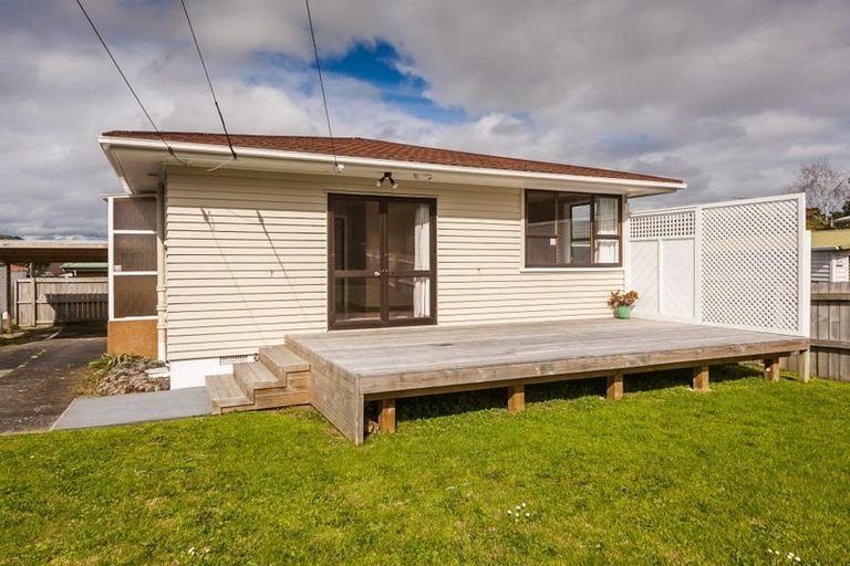 Photo of property in 5 Johnston Road, Mount Wellington, Auckland, 1060