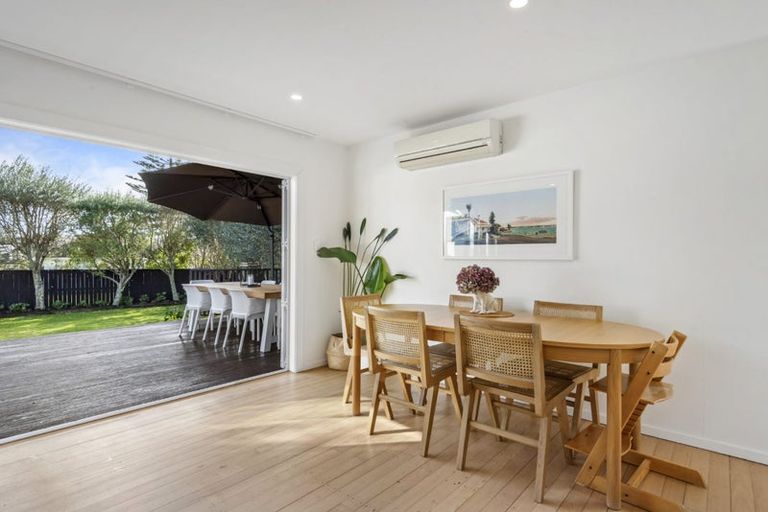 Photo of property in 38 Lancaster Road, Beach Haven, Auckland, 0626