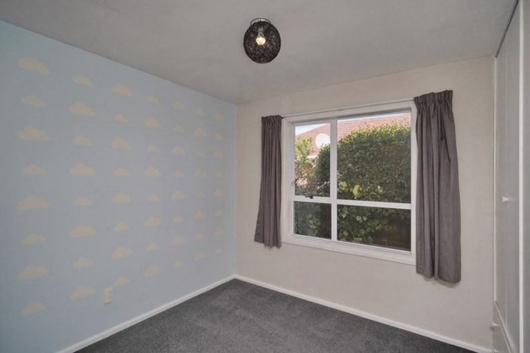 Photo of property in 20 Trafford Street, Harewood, Christchurch, 8051