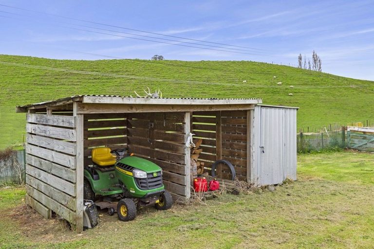 Photo of property in 4 Wallace Road, Temple View, Hamilton, 3289