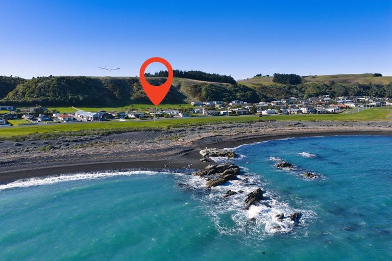 Photo of property in 19 South Bay Parade, South Bay, Kaikoura, 7300