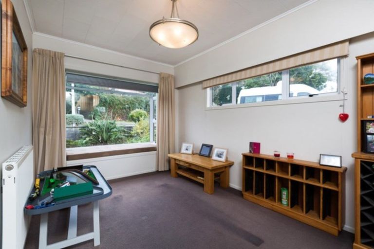 Photo of property in 12 Hillside Crescent, Westown, New Plymouth, 4310