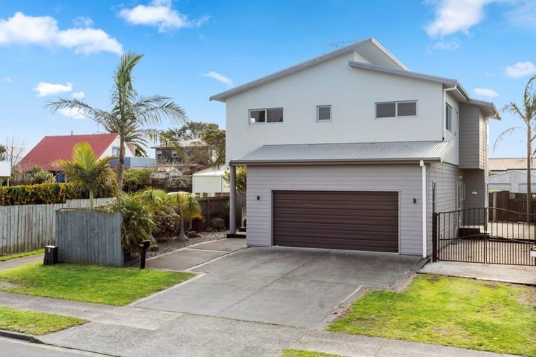 Photo of property in 169a Dickson Road, Papamoa Beach, Papamoa, 3118