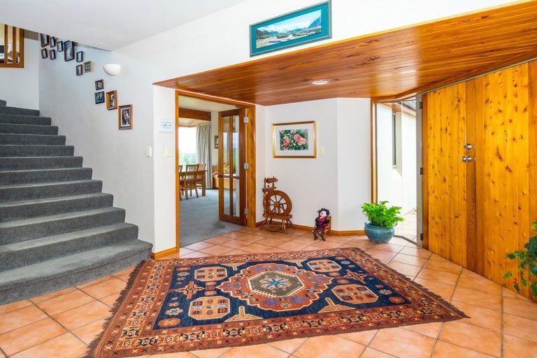 Photo of property in 73 Waitui Drive, Geraldine Downs, Geraldine, 7991