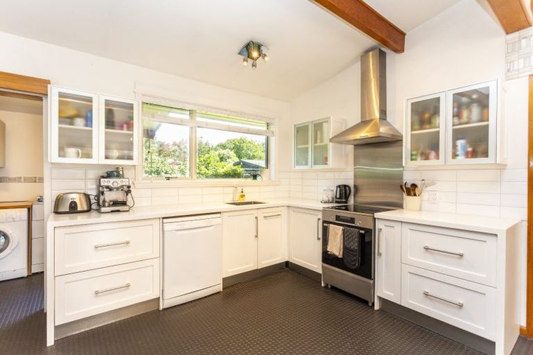 Photo of property in 47 Glenharrow Avenue, Avonhead, Christchurch, 8042