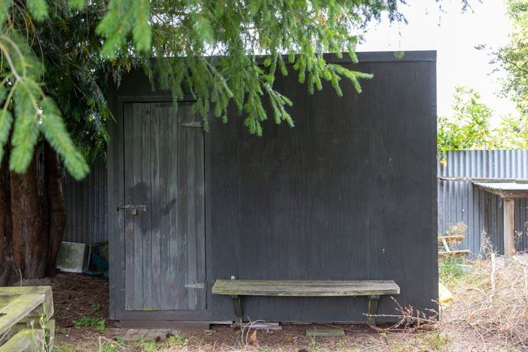 Photo of property in 26 Newburn Street, Waikaia, 9778