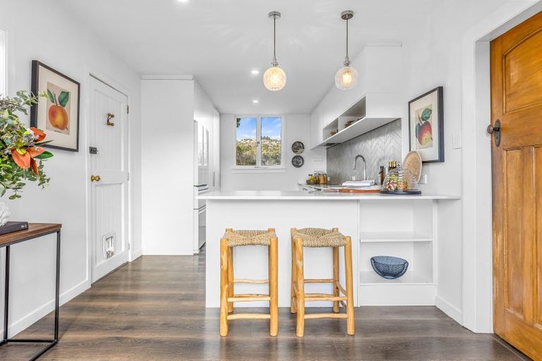 Photo of property in 159 Waimea Terrace, Beckenham, Christchurch, 8023