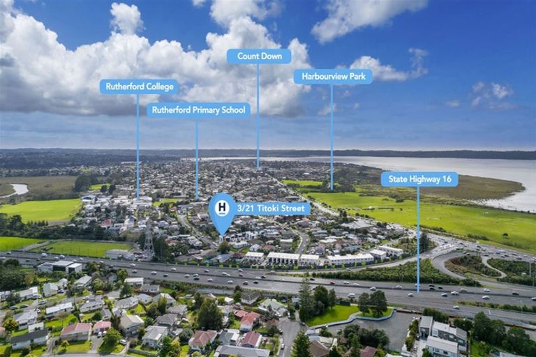 Photo of property in 3/21 Titoki Street, Te Atatu Peninsula, Auckland, 0610