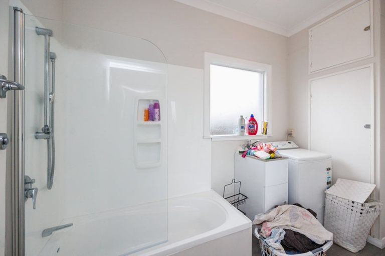 Photo of property in 96 Ferguson Street, West End, Palmerston North, 4412