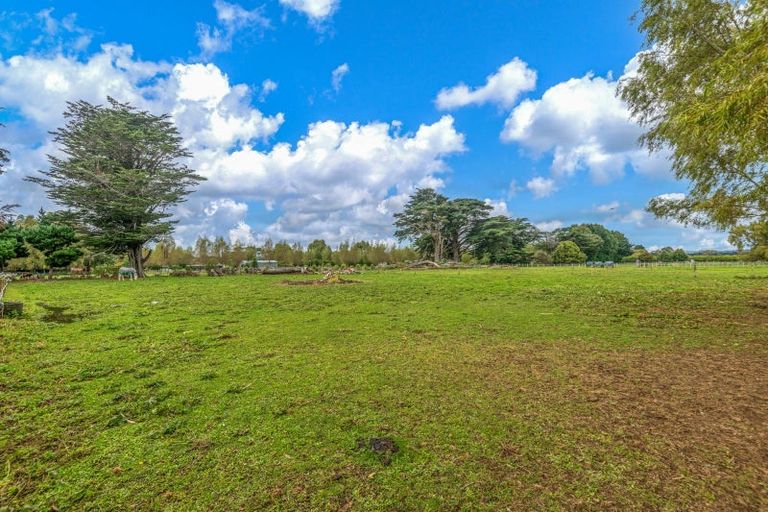 Photo of property in 63 Sowry Road, Woodville, 4920