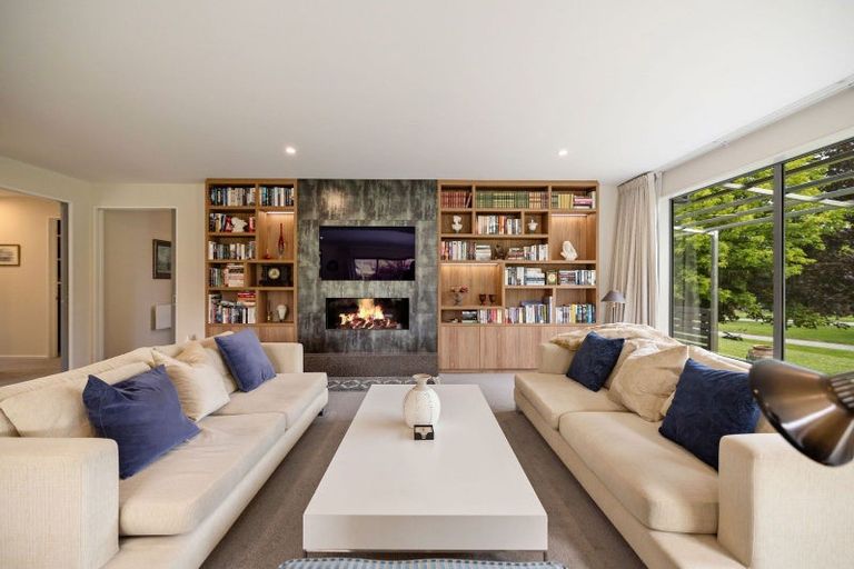 Photo of property in 44 Springbank Grove, Lower Shotover, Queenstown, 9371