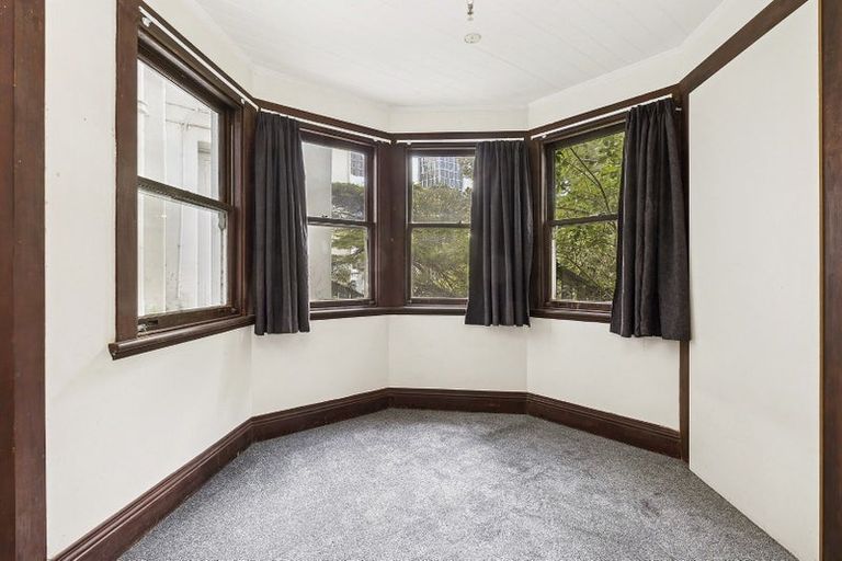 Photo of property in 195 The Terrace, Wellington Central, Wellington, 6011