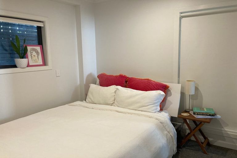 Photo of property in 2/16d Constable Street, Newtown, Wellington, 6021